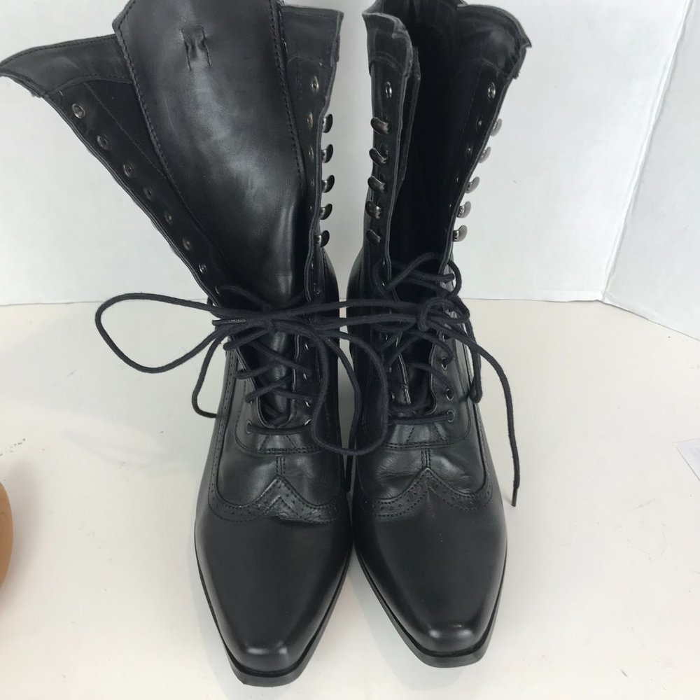 Black Lace-Up Heeled Boots - Women's Elegant Riding Style - Picture 2 of 13